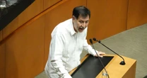 Noroña recibe disculpa pública en el Senado de abogado que lo agredió en el AICM: Le llueven críticas