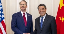 China y EU acuerdan nueva ronda de negociaciones ante amenaza de Trump de aumentar aranceles