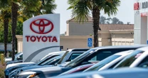 México responde a Trump y le aclara que Toyota solo moverá una planta a EU: ‘Se queda la de Guanajuato’