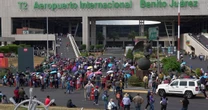 El saldo de los bloqueos de la CNTE en AICM: Vuelos desviados y más de 3 mil pasajeros afectados