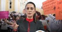 Sheinbaum respalda a Rocío Nahle tras polémica por caso Irma Hernández: ‘Está haciendo un buen trabajo’