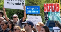 Dos hermanos mexicanos regresan a México tras ser encerrados en la prisión de ‘Alligator Alcatraz’