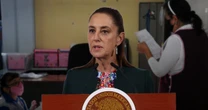 Sheinbaum anuncia alza salarial para maestros... mientras la CNTE protesta en CDMX