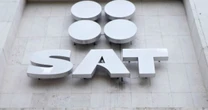 SAT lo hace de nuevo: Captación de impuestos de enero a agosto supera meta de Hacienda