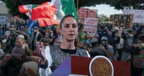 ¿Sheinbaum pidió protestas de migrantes mexicanos en EU? Esto fue lo que REALMENTE dijo