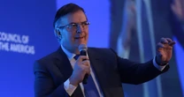 ‘Vamos a hacer una economía más regional’: Ebrard dice que EU busca que México baje importaciones son Asia