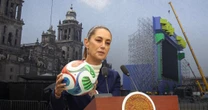 ¿Sheinbaum sí verá el México vs. Sudáfrica? Evalúa ir al Fan Fest del Zócalo por amenazas de protestas