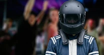 ‘Un piloto de F1 viene esta noche’: Así operaba la red de prostitución en Milán
