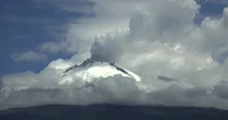 ‘Don Goyo’ se ‘viste’ de blanco por los aguaceros. Así luce el Popocatépetl hoy 
