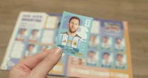 ‘Si la consigo, la guardo toda la vida’: Argentinos buscan ‘desesperados’ la estampa dorada de Messi