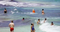 ¿Qué sanción contempla la reforma que permite el libre acceso libre y gratuito a playas de México?
