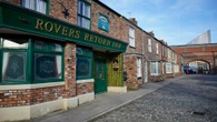 Corrie star films final scenes & leaves Manchester after over 30 yrs onscreen