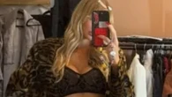 Olivia Attwood shows off incredible abs as she strips to lingerie for sexy selfie
