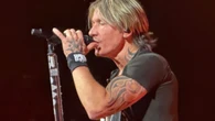 Keith Urban takes OFF wedding ring for first time since Nicole Kidman split