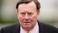 Nicky Henderson waves goodbye to 21 horses as owners decide it's time to move on