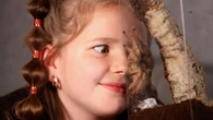 Girl, 9, catches pet bug by keeping 122 tarantulas in her two-bed house