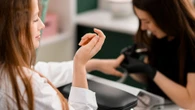 I’m a nail tech - here’s the 2 words I hate hearing from clients, I won’t reply