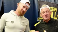 Bradley Wiggins pokes fun at disgraced Lance Armstrong