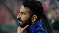 Man Utd fans moan as they're linked with shock Prem defender