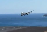 Watch 'scary as hell' landing at hols airport as plane barrels & BOUNCES