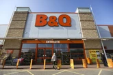 Garden lovers race to B&Q as patio moss and algae 'killer' halved in price