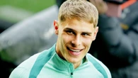 Van de Ven reveals heartwarming story behind picking No37 as Spurs number