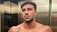 Tommy Fury shows off shredded body ahead of birthday boxing fight