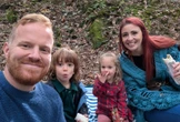My kids get a phone at 5am & 7hrs of screen time a day so I can nap & do 'life'