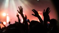 Huge pop star gives free London tickets to soup kitchen users after slow sales
