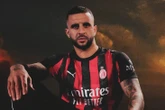 AC Milan drop major hint over Kyle Walker's future after Man City star's loan