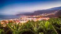 Huge blackout hits Brit holiday hotspot leaving tens of thousands without power