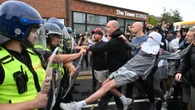 6 arrested after MORE 'mindless thuggery' outside Epping migrant hotel