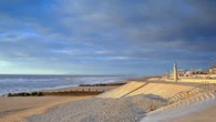 Mystery as skeleton discovered on popular UK holiday beach as police swarm area
