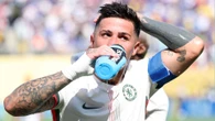 Chelsea star Enzo Fernandez fell to floor with dizziness at Club World Cup