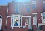 House seen by millions on iconic sitcom hits market - would you recognise it?