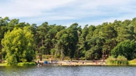 Netflix-famous sandy beach an hour from London with 'excellent' water quality