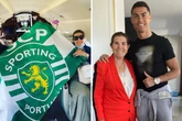 Ronaldo's mum holds Sporting Lisbon flag after calling for him to return