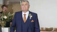 Watch father of bride proudly walk down aisle - can you spot his mistake?