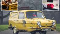 Three-wheeled Reliant that featured in Only Fools & Horses for sale & includes props