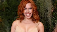 Billie Piper wows in corset dress as she clutches flowers ahead of Baftas
