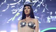 Katy Perry turns up the heat with sexy performance at iHeartRadio Jingle Ball