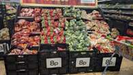 Major supermarket slashes cost of veg to just 8p in price war days before Xmas