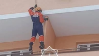 Двое маленьких детей оказались заперты в квартире в Таразе