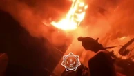 Иностранца вытащили спасатели из горящего склада в Алматы