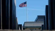 США отозвали лицензию у крупнейшей телекоммуникационной компании Китая