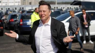 Маск объявил, когда Tesla вновь будет принимать оплату биткоинами