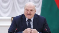 Лукашенко назвал действия Запада по отношению к Беларуси "накатом" на Москву