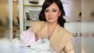 Мечтающая снова стать мамой Мадина Садвакасова с грудничком на руках умилила Сеть