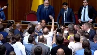 Депутаты Рады Украины подрались во время заседания из-за слов о расстреле оппозиции
