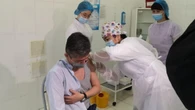 Переболевший COVID-19 глава упрздрава ЗКО вакцинировался